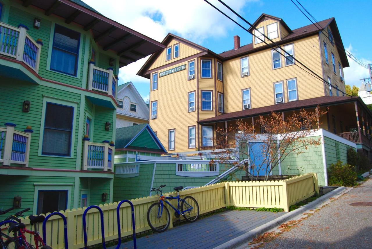 Pine Cottage Bed & Breakfast マキノー島 エクステリア 写真